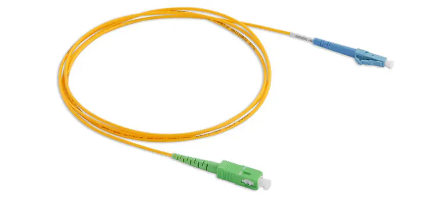 LC/UPC-SC/APC Simple G657A2 Single Mode OFNP 1.2mm Yellow Tight Buffered Master cord